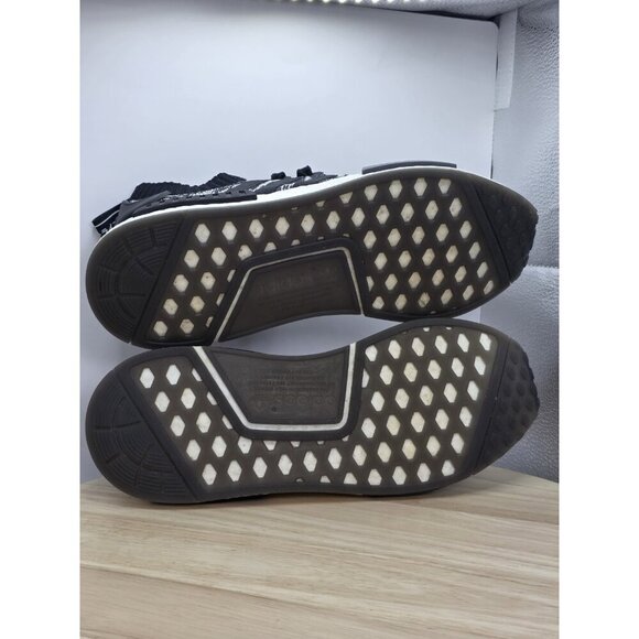 adidas NMD_R1 Pk Black Glitch Size 9 Men’s Shoes Sneakers CQ2444 - Picture 8 of 9